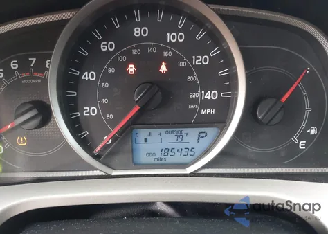 2013 Toyota Rav4 Le z USA, uszkodzony, nr VIN 2T3BFREV2DW042638